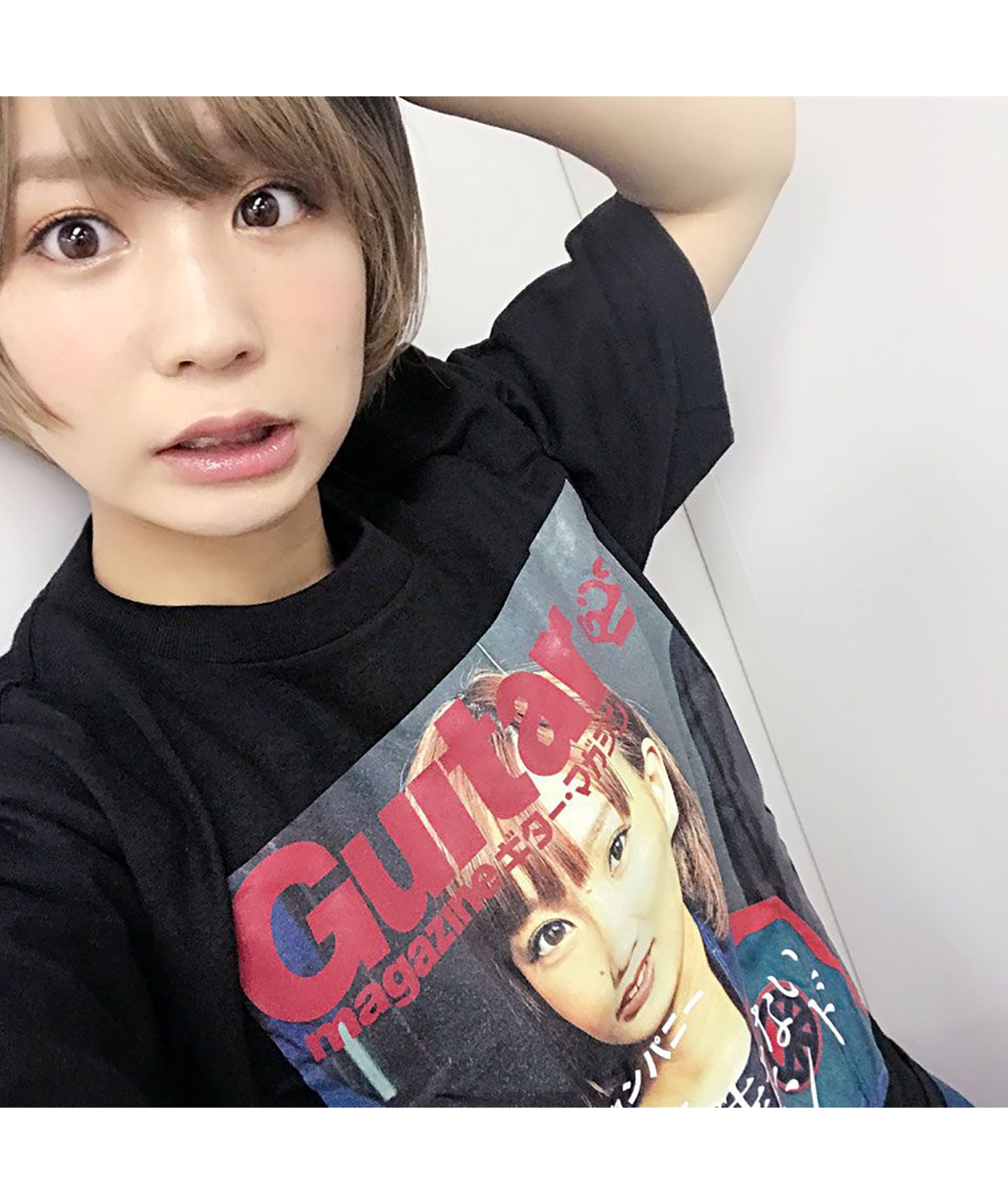 【文字入れ可】BiSH モモコグミカンパニー降臨リズム&ドラム・マガジン表紙風Tシャツ
