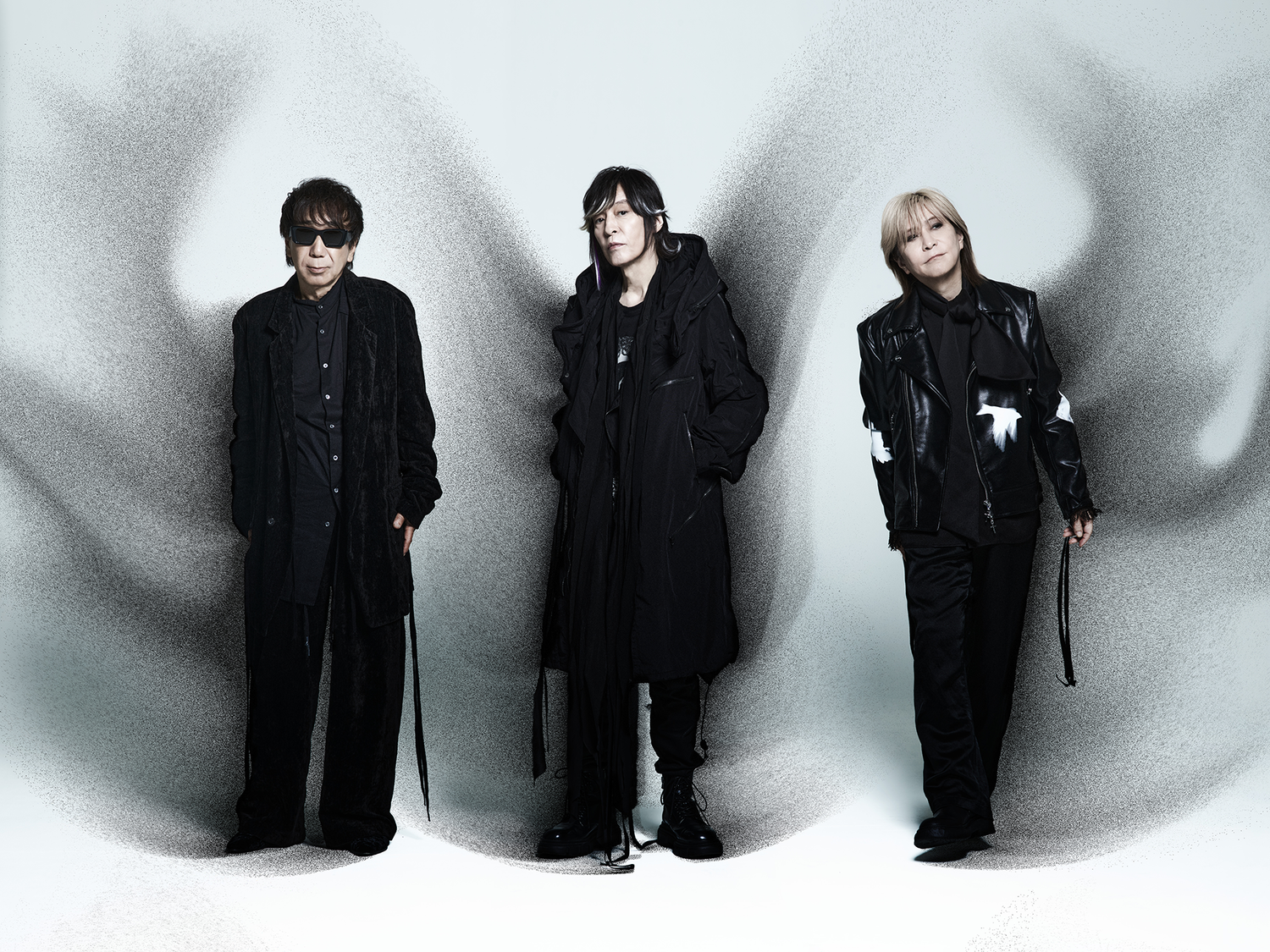 書籍『TM NETWORK TOUR2026 QUANTUM TOUR PAMPHLET 1』＆セットリストTシャツ 発売決定