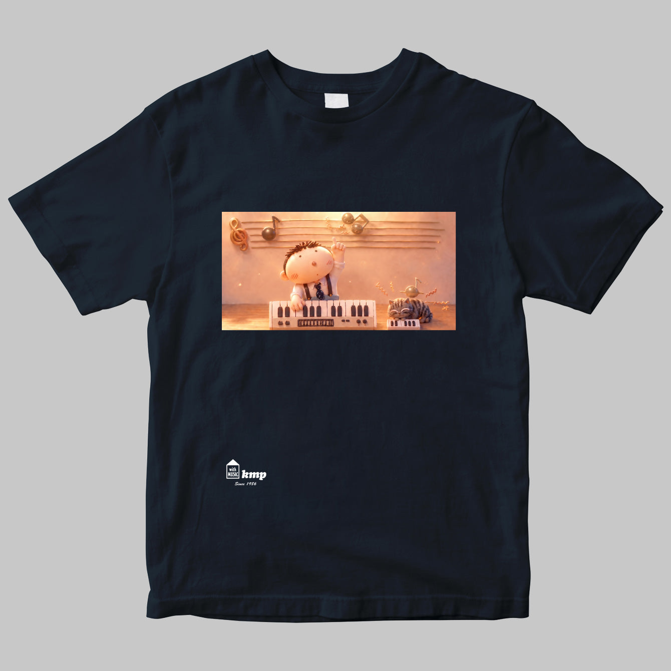 楽譜出版ケイ・エム・ピーのイラストTシャツ（令和バージョン）