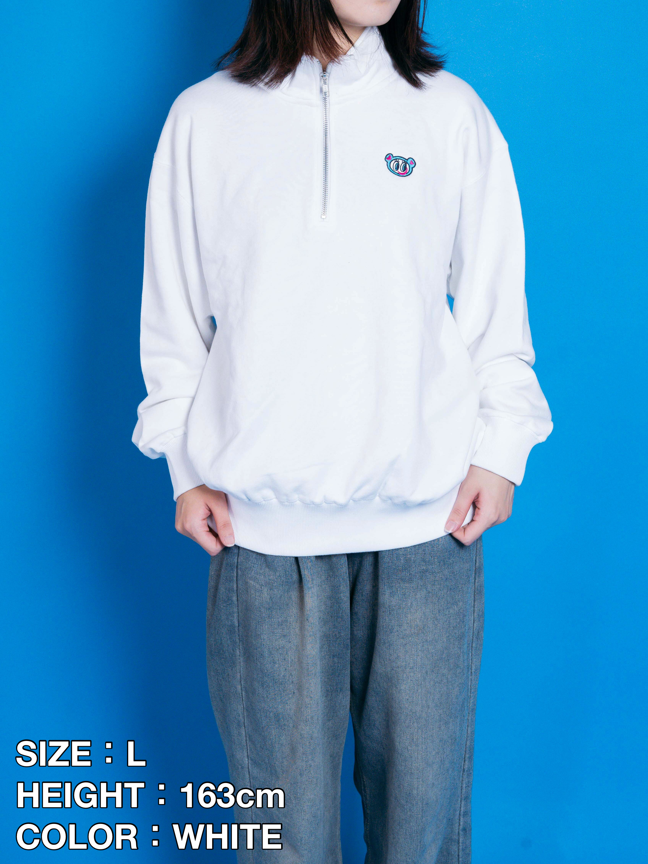 エンジェルブルー・ナカムラくん刺繍ハーフジップスウェット – T エンジェルブルー・ナカムラくん刺繍ハーフジップスウェット – T