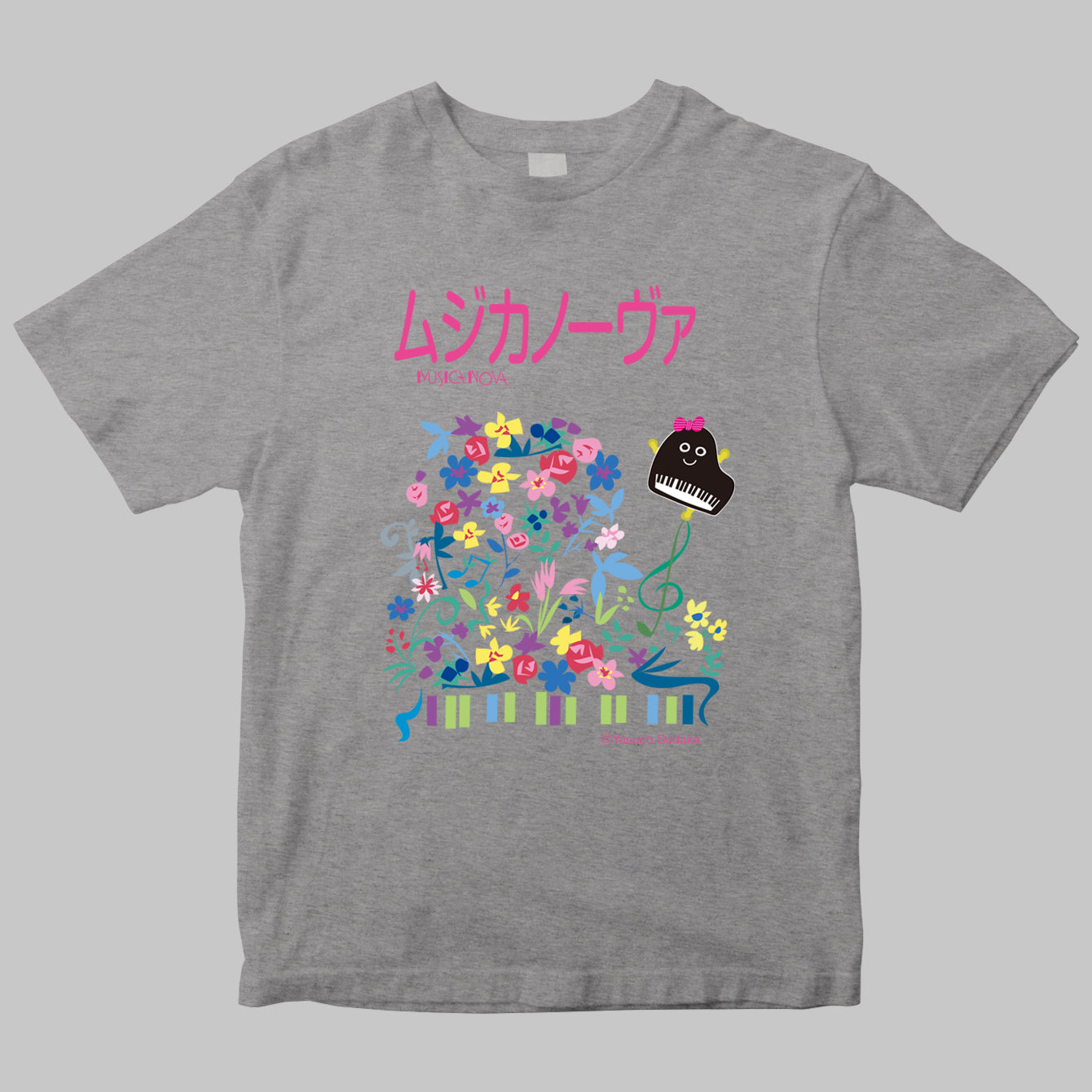 「ムジカノーヴァ（MUSICA NOVA）」のロゴＴシャツ（イラストB）