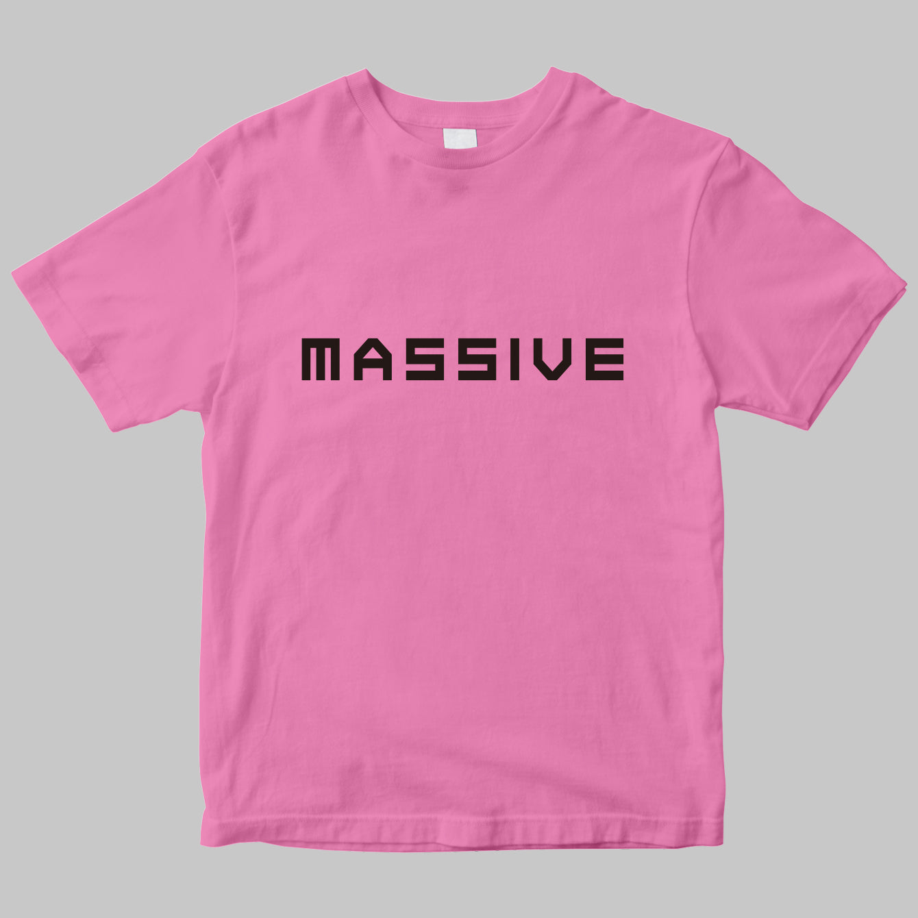 ムック「MASSIVE」のロゴＴシャツ