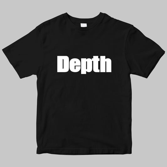 ムック「Depth」のロゴＴシャツ