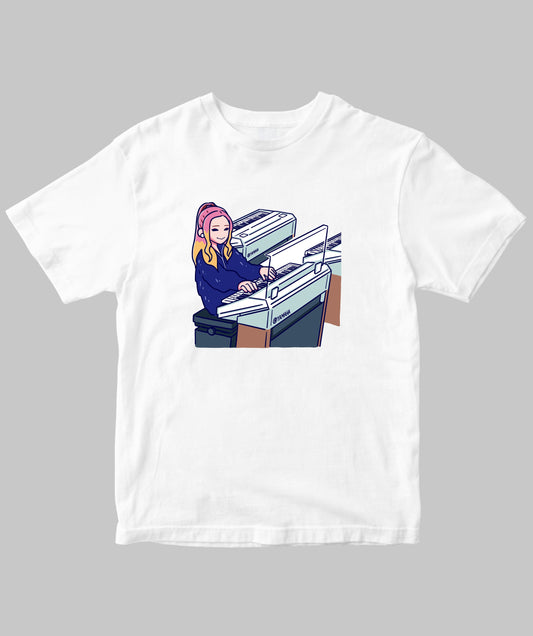 【期間限定】『BASS MAGAZINE SPECIAL FEATURE SERIES やまもとひかる』 「ルーツ再訪の旅」Tシャツ 音楽教室編